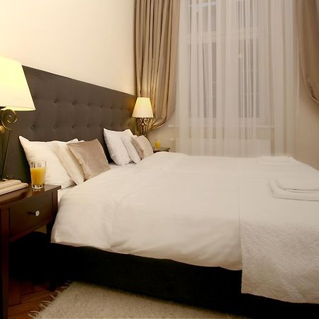 Mjz Apartments Old Town Cracovie Extérieur photo