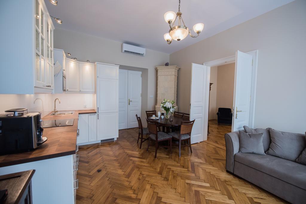 Mjz Apartments Old Town Cracovie Extérieur photo