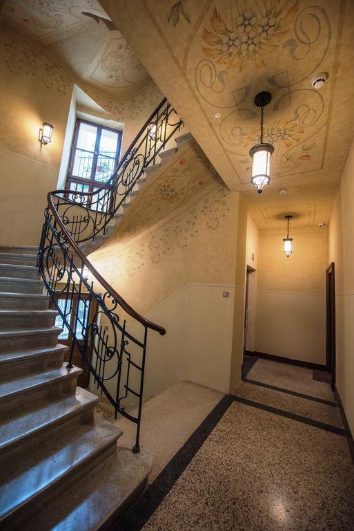 Mjz Apartments Old Town Cracovie Extérieur photo