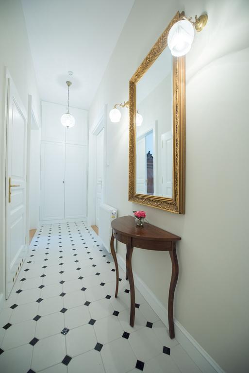 Mjz Apartments Old Town Cracovie Extérieur photo