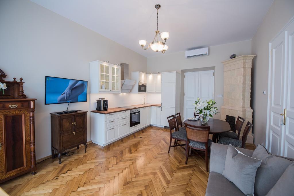 Mjz Apartments Old Town Cracovie Extérieur photo