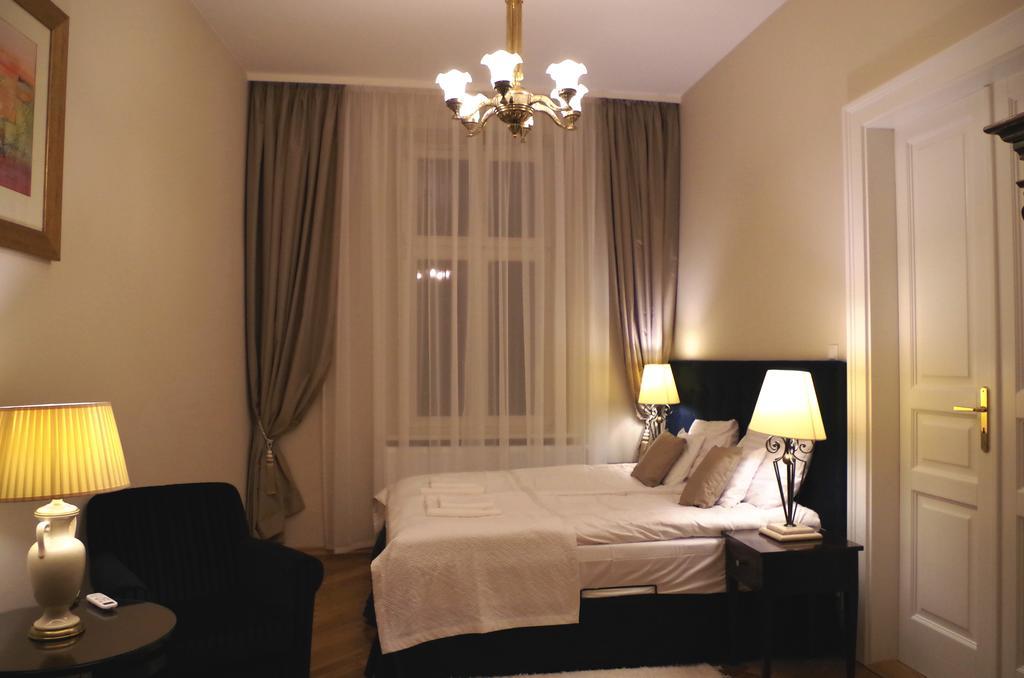 Mjz Apartments Old Town Cracovie Extérieur photo