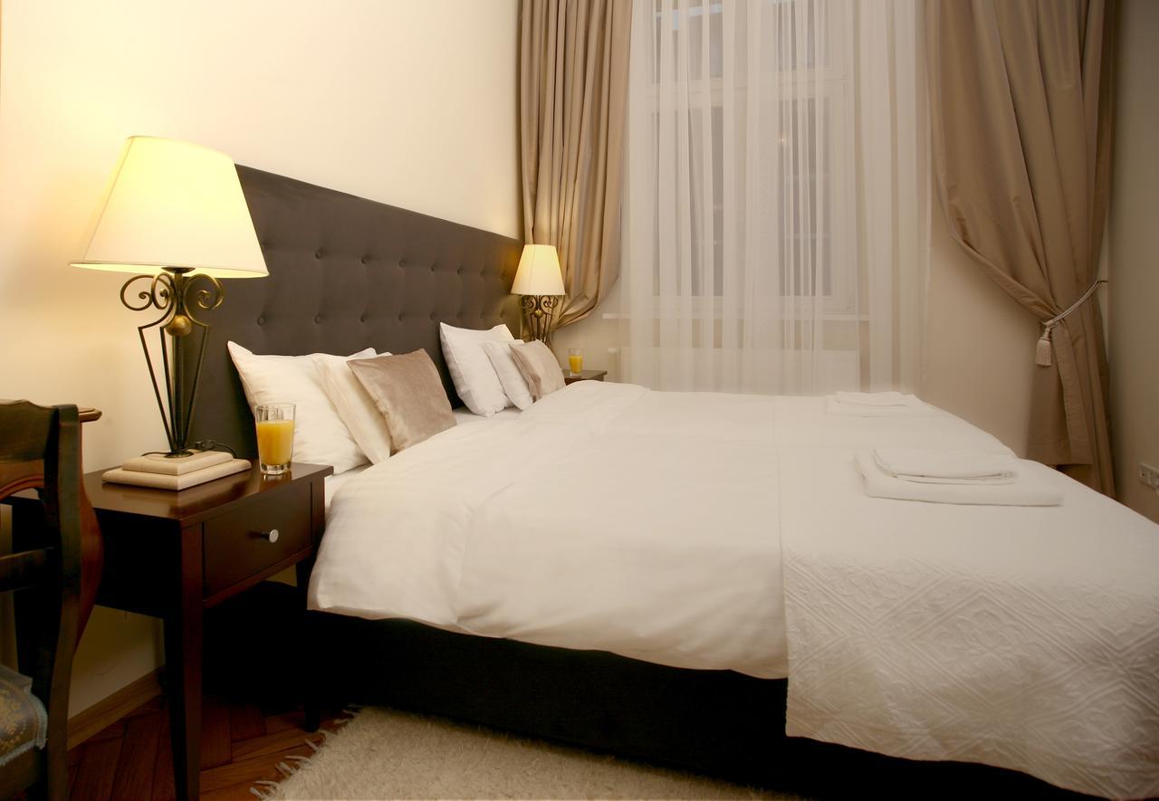 Mjz Apartments Old Town Cracovie Extérieur photo