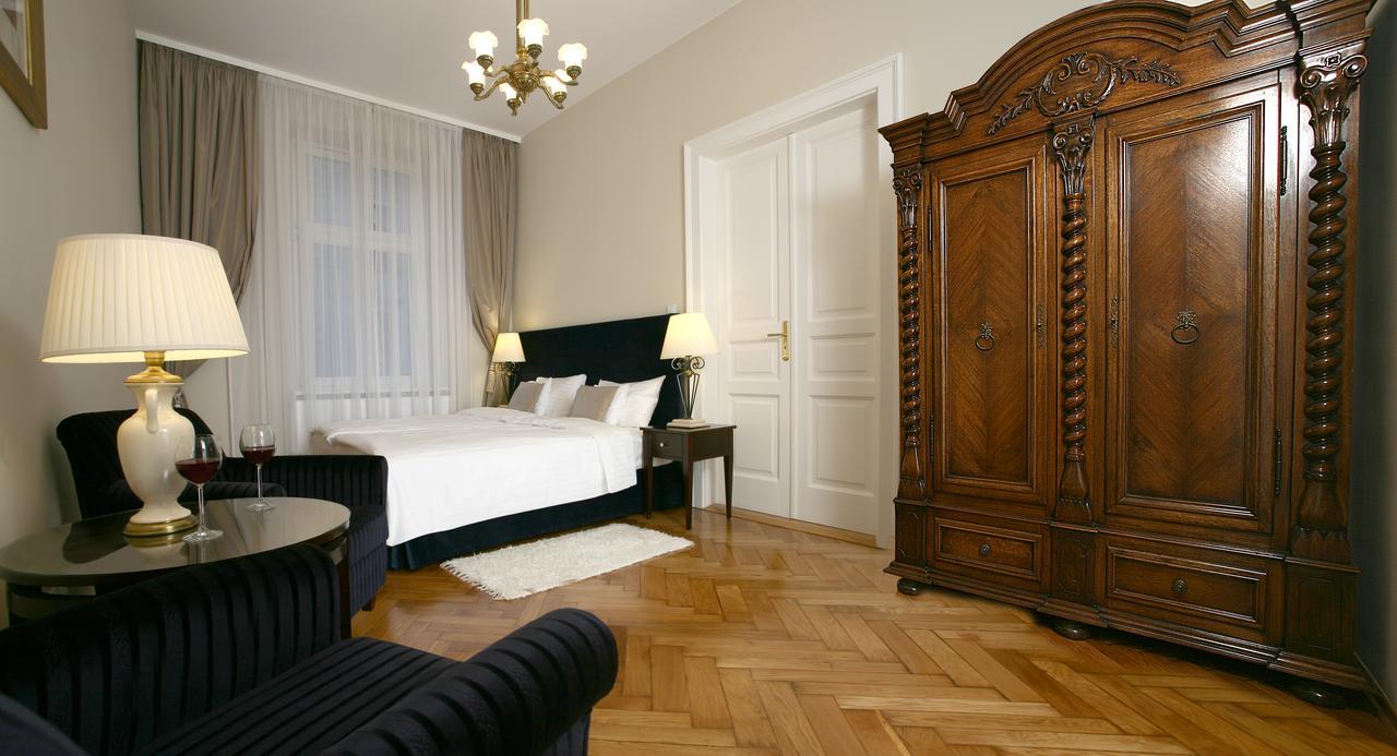 Mjz Apartments Old Town Cracovie Extérieur photo